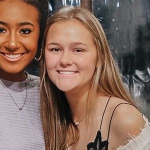 Meet your Posher, Zoe